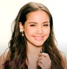 2 Urassaya Sperbund 