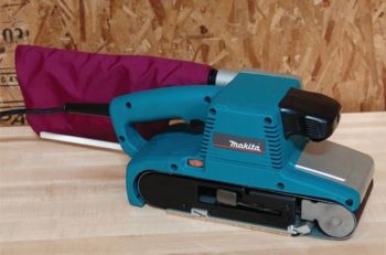 3. Makita 9404 Wood Mini Belt Sander