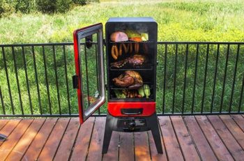 3. PIT BOSS 77425 2.5 Propane Gas Smoker