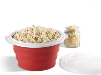 8. Cuisinart CTG-00-MPM Microwave Popcorn Maker, One Size, Red