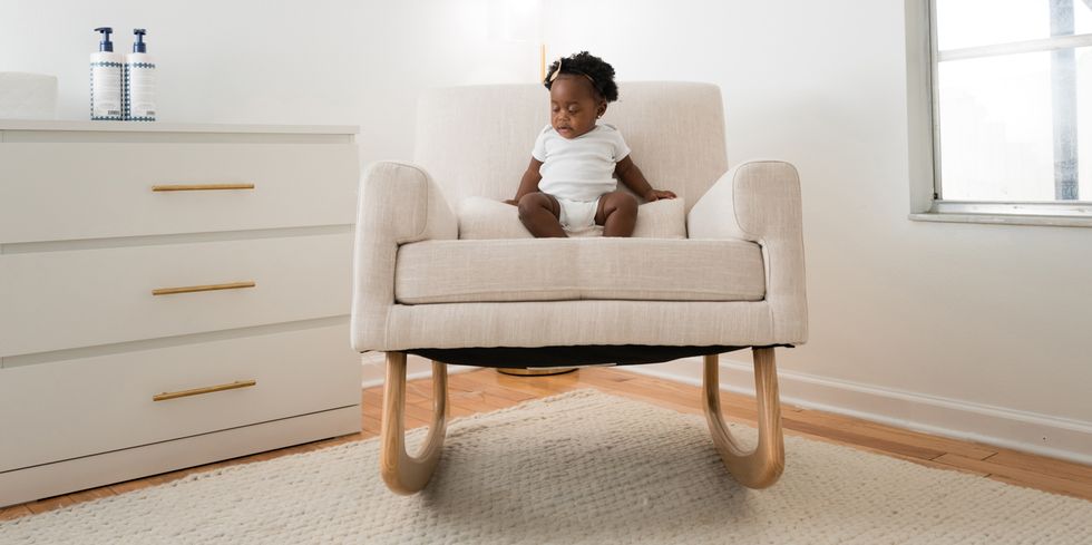 ROCKING CHAIRS TO COMPLETE YOUR BABY’S NURSERY