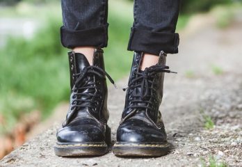10 BEST LEATHER BOOTS FOR WOMEN TO COMPLETE YOUR FALL WARDROBE