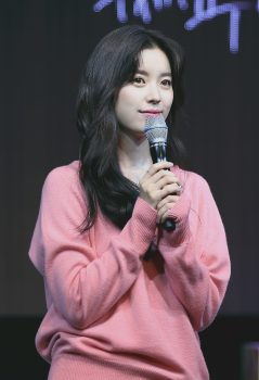 3 Han Hyo-joo 