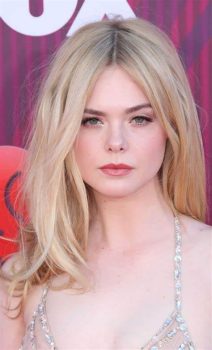 4 Elle Fanning 