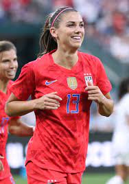 4 Alex Morgan