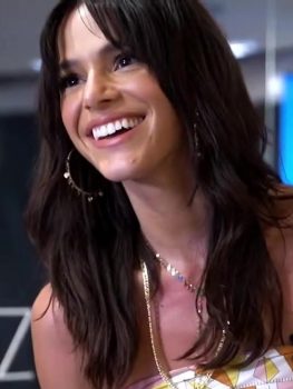 5 Bruna Marquezine