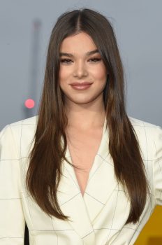 6 Hailee Steinfeld