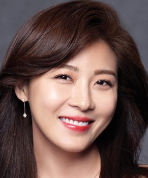 8  Ha Ji Won: