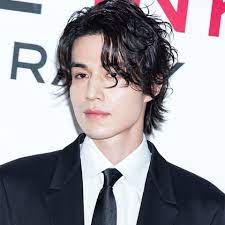 9 Lee Dong Wook: